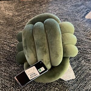 Ball decorative pillows